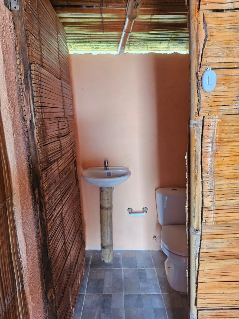 Estadero Los Hoyos Villavieja Luaran gambar