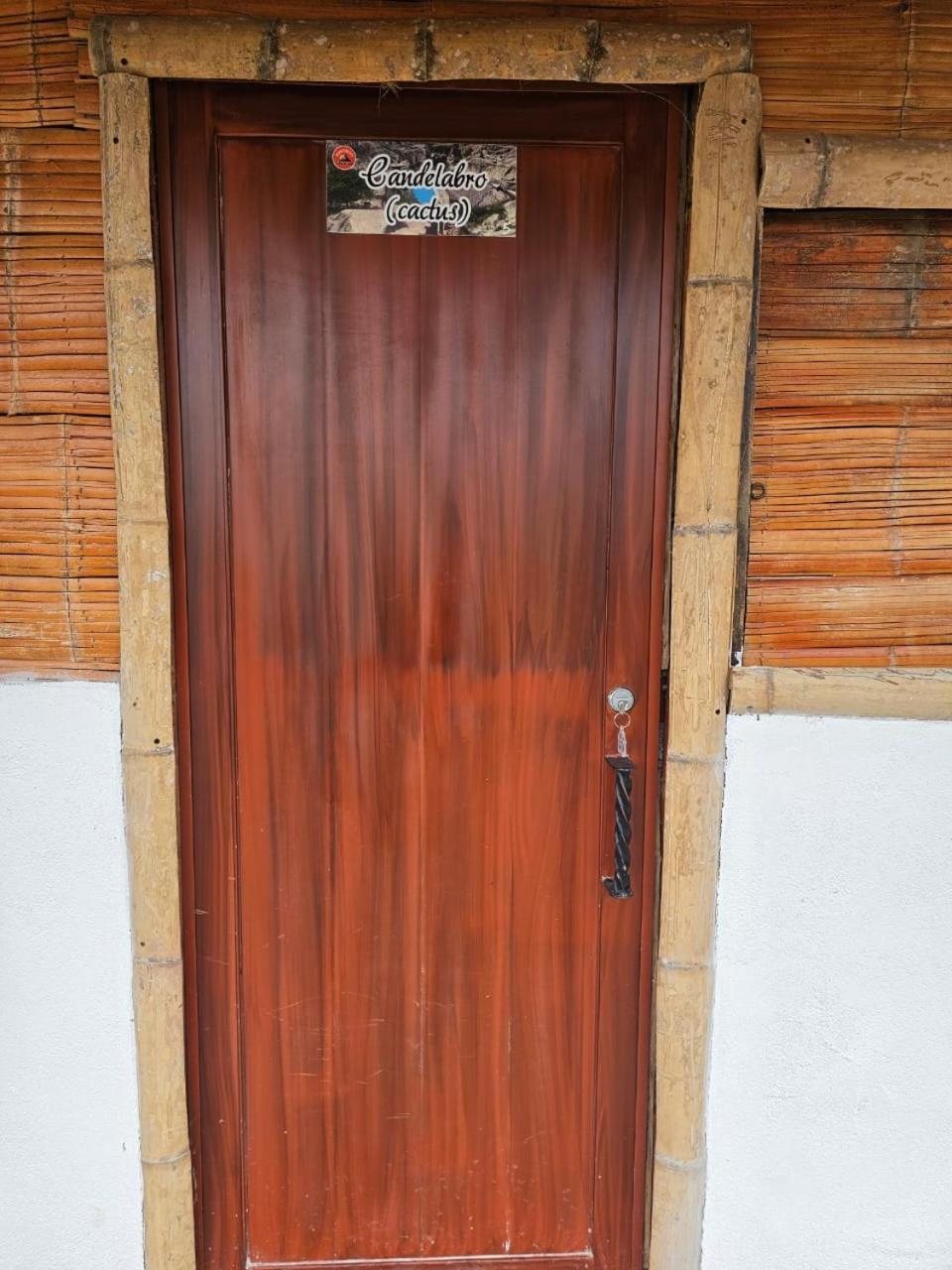 Estadero Los Hoyos Villavieja Luaran gambar